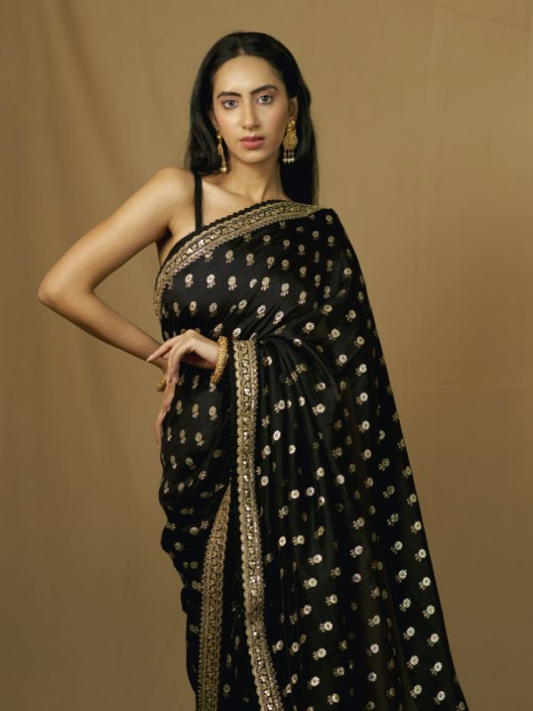Black Banarsi Saree With Golden Emroidery